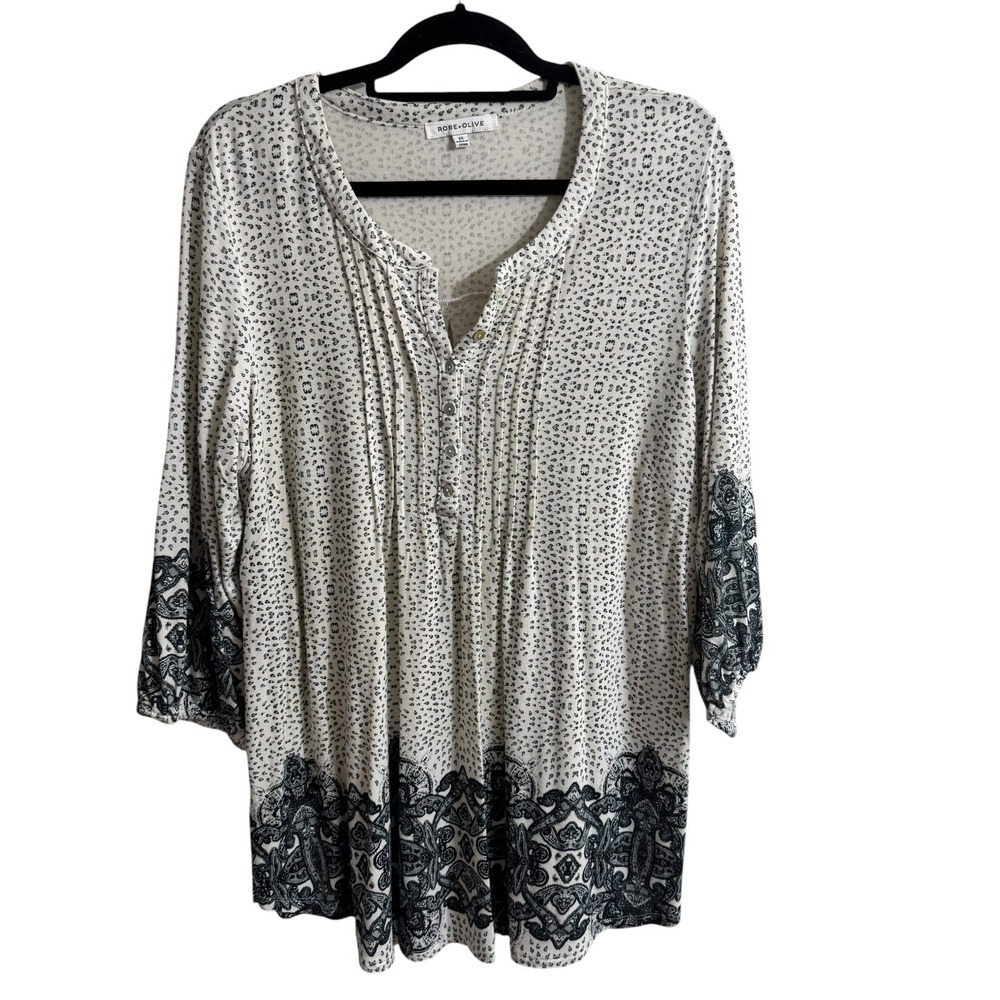 Rose + Olive Knit Mother Of Pearl Buttons Boho Tunic Stretch Top Plus 2X Ivory‎